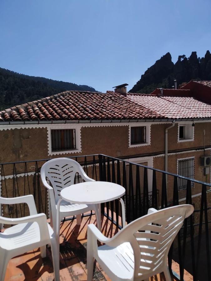 איינה Casas Rurales Balcon De Las Mayas מראה חיצוני תמונה
