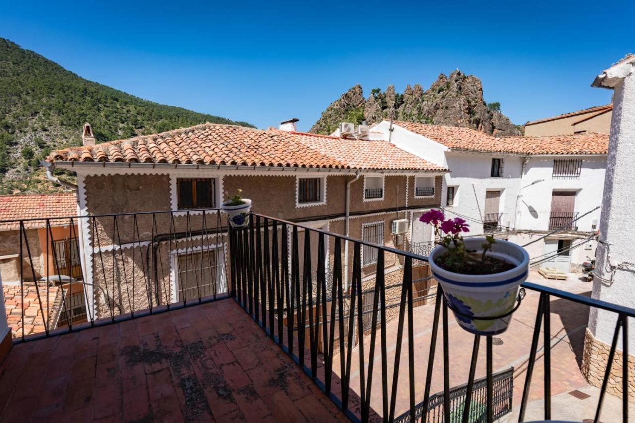 איינה Casas Rurales Balcon De Las Mayas מראה חיצוני תמונה