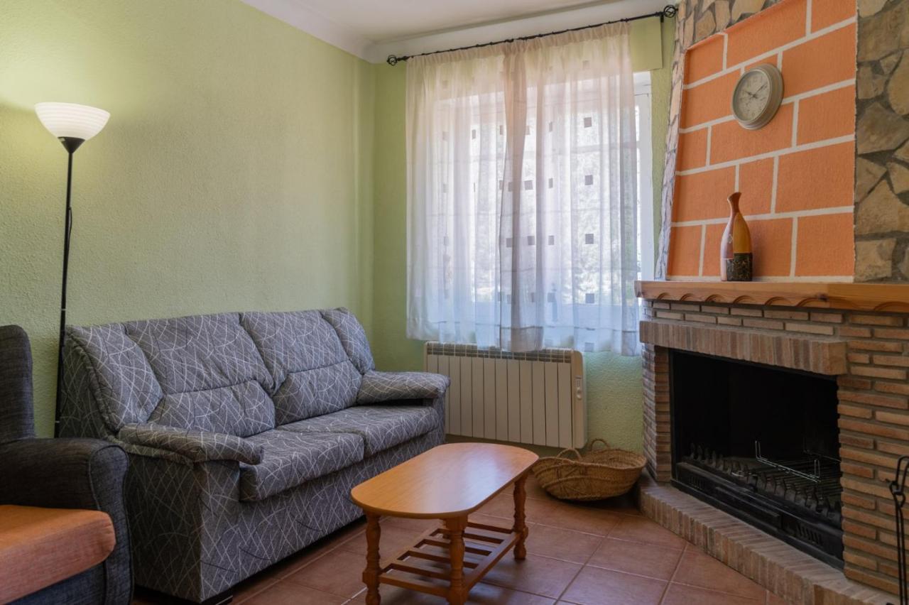 איינה Casas Rurales Balcon De Las Mayas מראה חיצוני תמונה